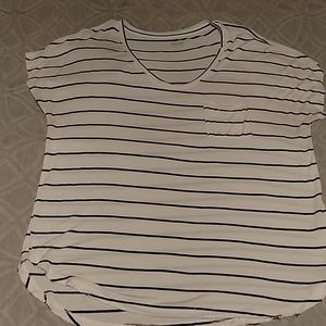 🌷4 for $20 Striped shirt